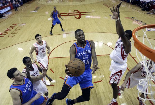 Μία νίκη μακριά από την πρόκριση Σικάγο και Οκλαχόμα Σίτι